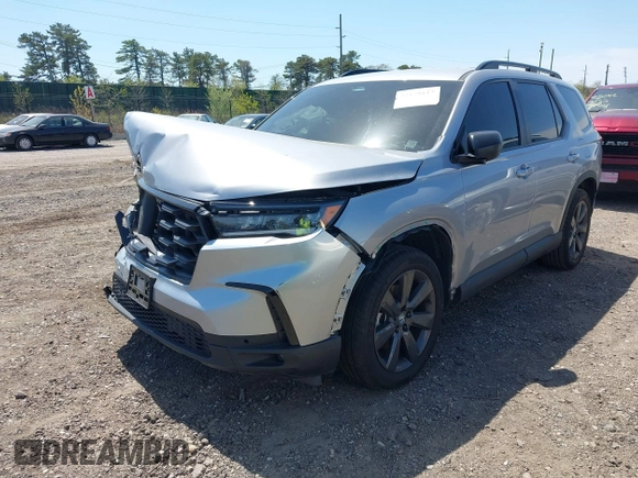 2025 Honda Pilot Sport z VIN 5FNYG1H38SB017782, wystawiony jako IAAI lot #42128117 z przebiegiem 11 920 mil mil oraz . Historia ofert i sprzedaży dostępna na DreamBid. Obrazek 20.