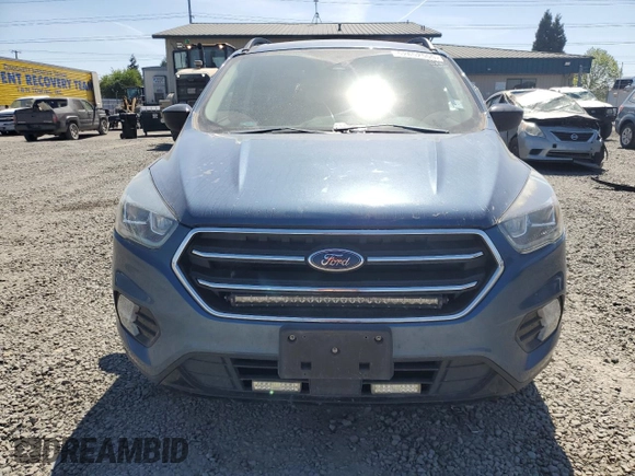 2018 Ford Escape SE with VIN 1FMCU9GD4JUA92461, listed as a Copart auction lot 52652555 with 178,761 mi miles and Clean Title. Bid and sale history available at carsss.com. Image 5.