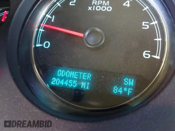 2013 Chevrolet Tahoe LS with VIN 1GNSCAE03DR193235, listed as a IAAI auction lot 41604766 with 204,455 mi miles and . Bid and sale history available at DreamBid. Image 7.