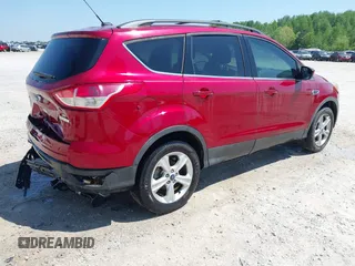 2013 Ford Escape SE with VIN 1FMCU0GX6DUB30766, listed as a IAAI auction lot 42140087 with 200,188 mi miles and . Bid and sale history available at carsss.com. Image 4.