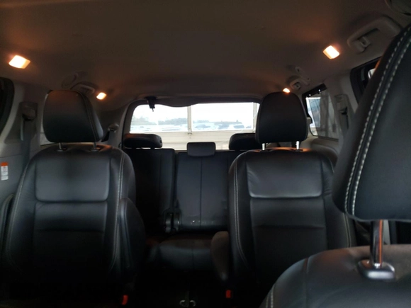 2019 Toyota Sienna SE с VIN 5TDEZ3DC3KS221691, выставлен на аукционе Copart как лот 68318484 с пробегом 59 319 миль миль и Списание • Salvage title. История ставок и продаж доступна на DreamBid. Изображение 10.