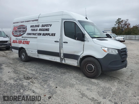 2023 Mercedes-Benz Sprinter Cargo with VIN W1Y4NCHYXPT145632, listed as a Copart auction lot 85204214 with 21,838 mi miles and Salvage Title. Bid and sale history available at carsss.com. Image 4.