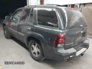 2005 Chevrolet TrailBlazer LS with VIN 1GNDS13SX52183540, listed as a IAAI auction lot 42074299 with 137,473 mi miles and . Bid and sale history available at DreamBid. Image 3.