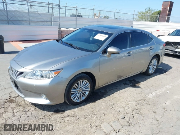 2015 Lexus ES 330 with VIN JTHBK1GG6F2160780, listed as a IAAI auction lot 42537683 with 39,564 mi miles and . Bid and sale history available at DreamBid. Image 18.