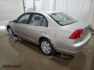 2002 Honda Civic EX with VIN 2HGES26832H508276, listed as a Copart auction lot 45103775 with 180,454 mi miles and Salvage Title. Bid and sale history available at carsss.com. Image 2.