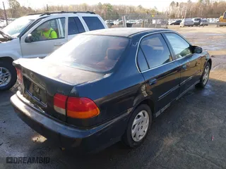 1997 Honda Civic EX with VIN 2HGEJ8645VH566736, listed as a IAAI auction lot 41876647 with 277,968 mi miles. Bid and sale history available at carsss.com. Image 4.