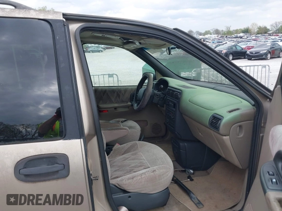 1999 Chevrolet Venture with VIN 1GNDX03EXXD109001, listed as a IAAI auction lot 42035729 with 178,667 mi miles. Bid and sale history available at carsss.com. Image 5.