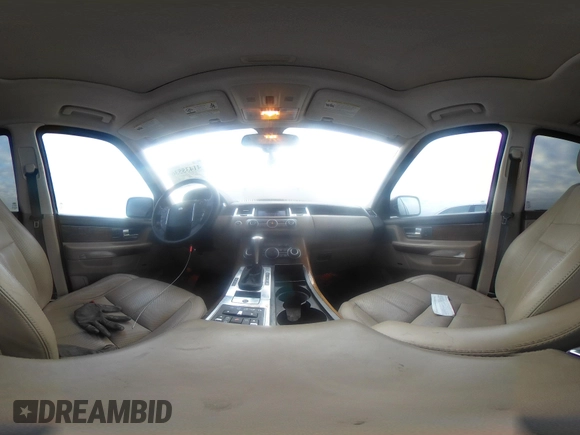 2013 Land Rover Range Rover Sport HSE Lux с VIN SALSK2D42DA788963, выставлен на аукционе IAAI как лот 41435536 с пробегом 150 522 миль миль и . История ставок и продаж доступна на DreamBid. Изображение 18.