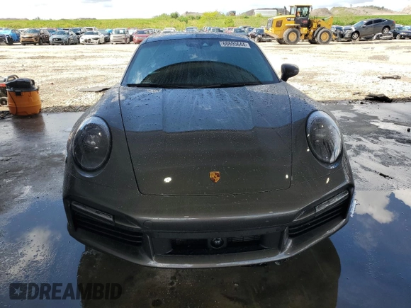 2022 Porsche 911 Turbo S z VIN WP0AD2A91NS255589, wystawiony jako Copart lot #60695644 z przebiegiem 6 562 mil mil oraz Nie do naprawy • Non repairable. Historia ofert i sprzedaży dostępna na DreamBid. Obrazek 5.