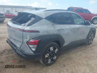 2024 Hyundai Kona SEL с VIN KM8HB3AB3RU168294, выставлен на аукционе IAAI как лот 42461624 с пробегом 15 668 миль миль и . История ставок и продаж доступна на DreamBid. Изображение 4.