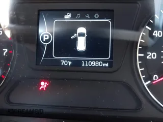 2016 Kia Sorento EX with VIN 5XYPHDA54GG087396, listed as a IAAI auction lot 42242484 with 110,980 mi miles and . Bid and sale history available at DreamBid. Image 15.