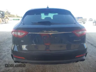 2017 Maserati Levante z VIN ZN661XUA2HX255298, wystawiony jako Copart lot #43757675 z przebiegiem 93 678 mil mil oraz Szkoda całkowita • Salvage title. Historia ofert i sprzedaży dostępna na DreamBid. Obrazek 6.