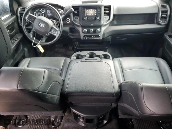 2022 Ram 2500 Tradesman with VIN 3C6UR5HL7NG273921, listed as a Copart auction lot 84812174 with 33,986 mi miles and Clean title. Bid and sale history available at DreamBid. Image 8.