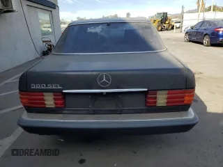 1989 Mercedes-Benz 560 with VIN WDBCA39D7KA428225, listed as a Copart auction lot 85363764 with 263,874 mi miles and Clean Title. Bid and sale history available at DreamBid. Image 6.