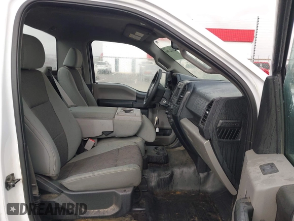 2017 Ford F-150 XL with VIN 1FTMF1CF7HKD62946, listed as a IAAI auction lot 41824393 with 116,964 mi miles. Bid and sale history available at carsss.com. Image 5.