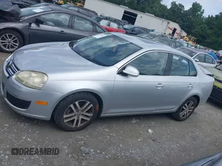 2006 Volkswagen Jetta 2.5L with VIN 3VWSF71K76M678490, listed as a IAAI auction lot 42508003 with 190,479 mi miles and . Bid and sale history available at DreamBid. Image 14.