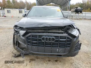 2020 Audi Q7 Premium Plus with VIN WA1LXAF77LD005500, listed as a Copart auction lot 81584564 with 85,503 mi miles and Salvage Title. Bid and sale history available at carsss.com. Image 5.