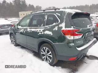 2022 Subaru Forester Limited with VIN JF2SKAPC8NH511040, listed as a IAAI auction lot 41505442 with 15,663 mi miles. Bid and sale history available at carsss.com. Image 3.