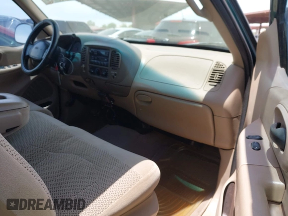 1999 Ford F-150 XL с VIN 1FTRX17L5XKA29212, выставлен на аукционе IAAI как лот 42359916 с пробегом 131 137 миль миль и . История ставок и продаж доступна на DreamBid. Изображение 5.