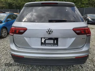 2020 Volkswagen Tiguan SE with VIN 3VV2B7AX4LM022562, listed as a Copart auction lot 69816034 with 61,789 mi miles and Salvage Title. Bid and sale history available at DreamBid. Image 6.