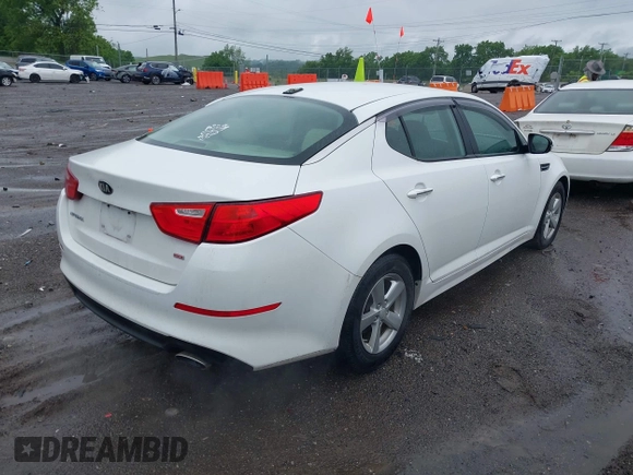2015 Kia Optima LX with VIN 5XXGM4A77FG388308, listed as a IAAI auction lot 42075894 with 88,744 mi miles. Bid and sale history available at carsss.com. Image 4.
