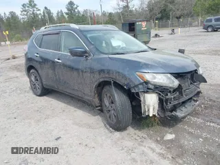 2016 Nissan Rogue SL with VIN 5N1AT2MT5GC835219, listed as a IAAI auction lot 41791029 with 148,102 mi miles. Bid and sale history available at carsss.com. Image 1.
