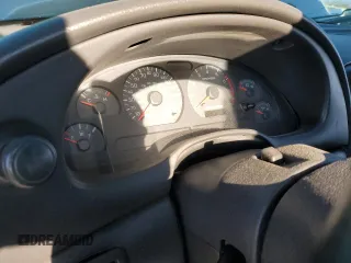 2004 Ford Mustang GT Deluxe z VIN 1FAFP45X64F201980, wystawiony jako Copart lot #82650864 z przebiegiem Nie podano mil oraz Szkoda całkowita • Salvage title. Historia ofert i sprzedaży dostępna na DreamBid. Obrazek 9.