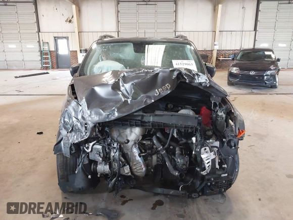 2018 Jeep Renegade Latitude z VIN ZACCJABB0JPH53344, wystawiony jako IAAI lot #41529063 z przebiegiem 102 758 mil mil oraz . Historia ofert i sprzedaży dostępna na DreamBid. Obrazek 12.