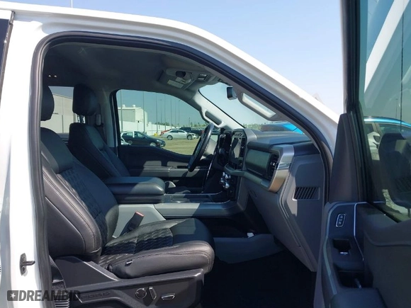 2021 Ford F-150 XL with VIN 1FTFW1ED1MFB26798, listed as a IAAI auction lot 41669211 with 83,284 mi miles. Bid and sale history available at carsss.com. Image 5.