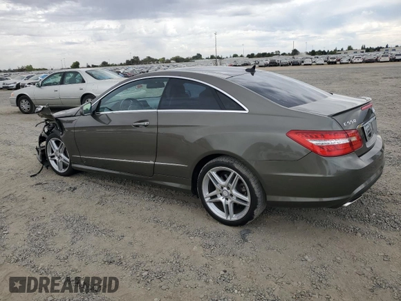 2013 Mercedes-Benz E 550 с VIN WDDKJ7DB4DF183485, выставлен на аукционе Copart как лот 72271004 с пробегом 84 498 миль миль и Списание • Salvage title. История ставок и продаж доступна на DreamBid. Изображение 2.