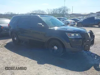 2016 Ford Utility Police Interceptor with VIN 1FM5K8AR0GGB36783, listed as a IAAI auction lot 41788958 with 154,278 mi miles. Bid and sale history available at carsss.com. Image 1.