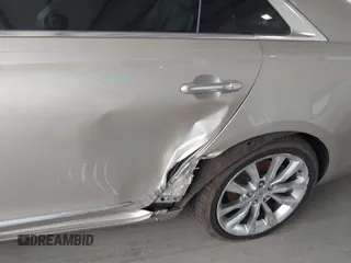 2015 Cadillac XTS Luxury z VIN 2G61M5S39F9246298, wystawiony jako IAAI lot #41555093 z przebiegiem 126 928 mil mil oraz . Historia ofert i sprzedaży dostępna na DreamBid. Obrazek 17.