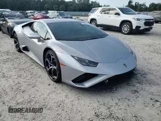 2021 Lamborghini Huracan z VIN ZHWUF5ZF2MLA17322, wystawiony jako Copart lot #74884884 z przebiegiem 11 078 mil mil oraz Nie do naprawy • Non repairable. Historia ofert i sprzedaży dostępna na DreamBid. Obrazek 14.