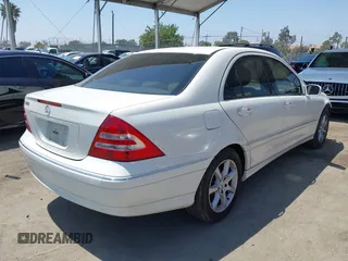2007 Mercedes-Benz C 280 Luxury with VIN WDBRF54H67F857819, listed as a IAAI auction lot 42606564 with 65,107 mi miles and . Bid and sale history available at DreamBid. Image 4.