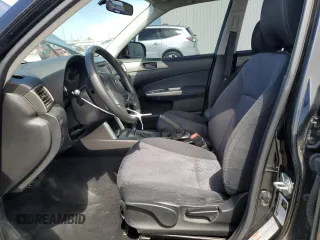 2010 Subaru Forester X с VIN JF2SH6BC3AH774159, выставлен на аукционе Copart как лот 54251825 с пробегом 165 384 миль миль и Списание • Salvage title. История ставок и продаж доступна на DreamBid. Изображение 7.
