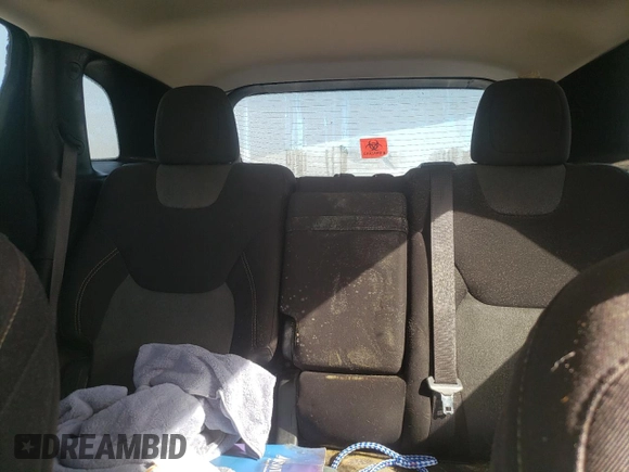 2017 Jeep Cherokee Altitude с VIN 1C4PJLAB1HW507866, выставлен на аукционе Copart как лот 76026094 с пробегом 100 372 миль миль и На запчасти • Non repairable. История ставок и продаж доступна на DreamBid. Изображение 10.