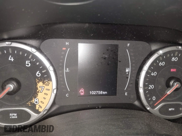 2018 Jeep Renegade Latitude z VIN ZACCJABB0JPH53344, wystawiony jako IAAI lot #41529063 z przebiegiem 102 758 mil mil oraz . Historia ofert i sprzedaży dostępna na DreamBid. Obrazek 15.