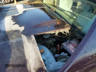 1986 Pontiac Fiero z VIN 1G2PF3793GP210763, wystawiony jako Copart lot #41891075 z przebiegiem 144 219 mil mil oraz Czysty tytuł • Clean title. Historia ofert i sprzedaży dostępna na DreamBid. Obrazek 11.