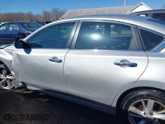 2014 Nissan Altima SV with VIN 1N4AL3AP4EC289372, listed as a IAAI auction lot 41628338 with 249,902 mi miles and . Bid and sale history available at DreamBid. Image 14.