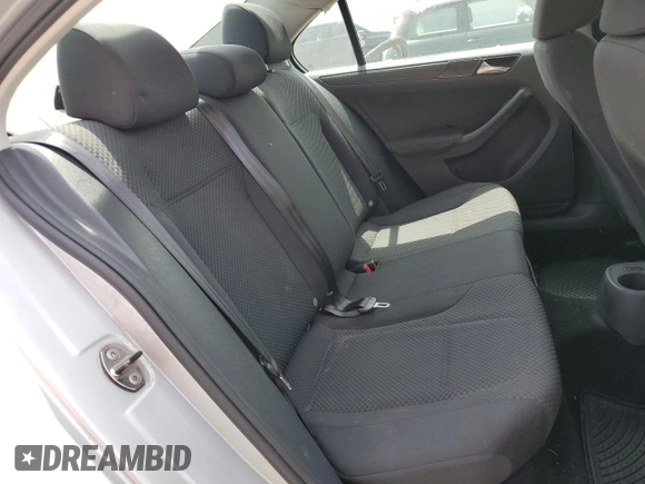 2012 Volkswagen Jetta S с VIN 3VW1K7AJ3CM353619, выставлен на аукционе Copart как лот 53984285 с пробегом 132 382 миль миль и Списание • Salvage title. История ставок и продаж доступна на DreamBid. Изображение 10.