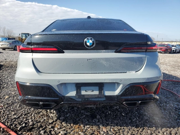 2023 BMW 7 Series 760i xDrive with VIN WBA33EJ09PCN46611, listed as a Copart auction lot 44601795 with 28,497 mi miles and Salvage Title. Bid and sale history available at carsss.com. Image 6.