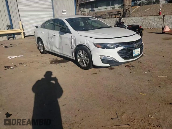 2022 Chevrolet Malibu LT with VIN 1G1ZD5ST8NF153402, listed as a Copart auction lot 82884524 with 44,494 mi miles and Salvage Title. Bid and sale history available at DreamBid. Image 11.