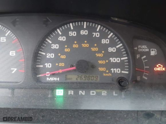 2000 Toyota 4Runner with VIN JT3GM84R3Y0057643, listed as a IAAI auction lot 41766891 with 269,809 mi miles. Bid and sale history available at carsss.com. Image 7.