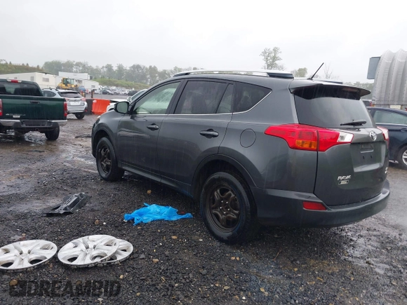 2014 Toyota RAV4 LE with VIN JTMBFREVXED094789, listed as a IAAI auction lot 42275824 with 524,326 mi miles and . Bid and sale history available at DreamBid. Image 3.