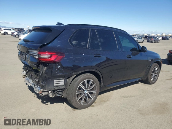 2023 BMW X5 xDrive45e with VIN 5UXTA6C03P9P44673, listed as a Copart auction lot 46477355 with 5,164 mi miles and Salvage Title. Bid and sale history available at carsss.com. Image 3.