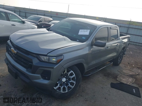 2023 Chevrolet Colorado 2WD LT с VIN 1GCPSCEK3P1131688, выставлен на аукционе IAAI как лот 42396507 с пробегом 21 621 миль миль и . История ставок и продаж доступна на DreamBid. Изображение 17.