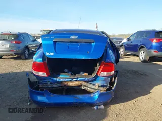 2005 Chevrolet Aveo LS with VIN KL1TD52665B289064, listed as a IAAI auction lot 42099766 with 114,001 mi miles and . Bid and sale history available at DreamBid. Image 16.