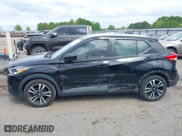 2020 Nissan Kicks SV с VIN 3N1CP5CV3LL517767, выставлен на аукционе IAAI как лот 39293656 с пробегом 72 193 миль миль и . История ставок и продаж доступна на DreamBid. Изображение 6.