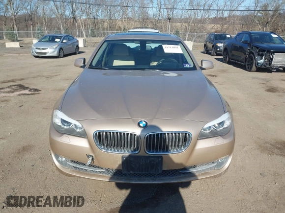 2013 BMW 5 Series 528i with VIN WBAXG5C52DDY33728, listed as a IAAI auction lot 41713841 with 105,963 mi miles and . Bid and sale history available at carsss.com. Image 6.