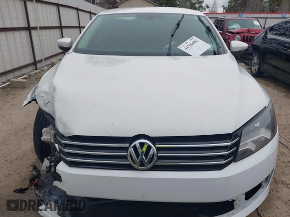 2012 Volkswagen Passat S w/Appearance with VIN 1VWAP7A30CC027913, listed as a IAAI auction lot 41580382 with 199,462 mi miles. Bid and sale history available at carsss.com. Image 13.